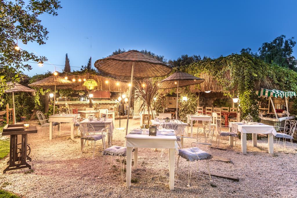 Retro Butik Otel (Adults Only) Çeşme Dış mekan fotoğraf