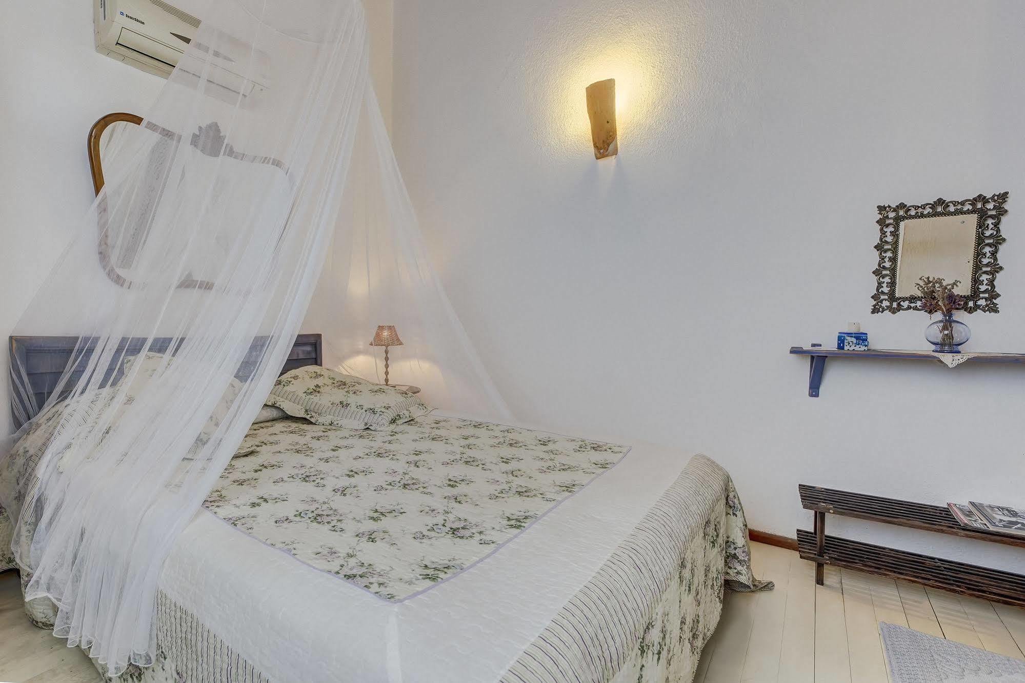 Retro Butik Otel (Adults Only) Çeşme Dış mekan fotoğraf